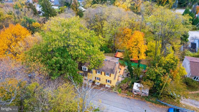 223 REBEL HILL RD, Conshohocken, PA 19428