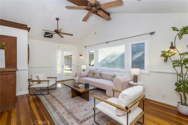 10210 La Canada, Shadow Hills, CA 91040