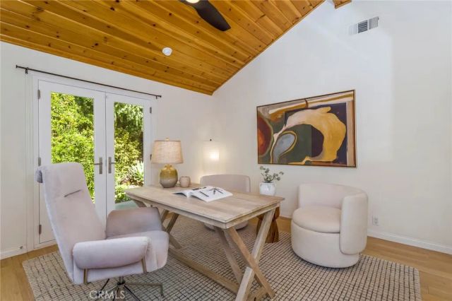 10210 La Canada, Shadow Hills, CA 91040