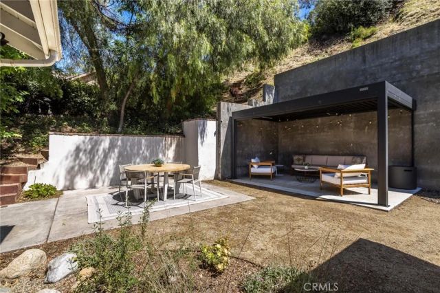 10210 La Canada, Shadow Hills, CA 91040