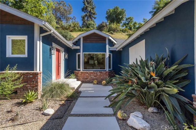 10210 La Canada, Shadow Hills, CA 91040