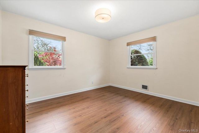 1 Nita Street, East Northport, NY 11731