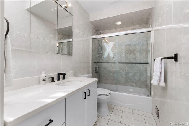 1 Nita Street, East Northport, NY 11731