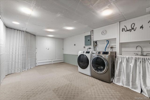 1 Nita Street, East Northport, NY 11731