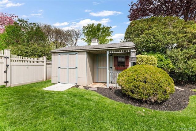 1 Nita Street, East Northport, NY 11731