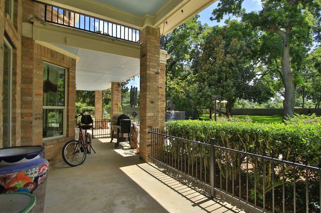 2407 Churchills Ferry, Richmond, TX 77406
