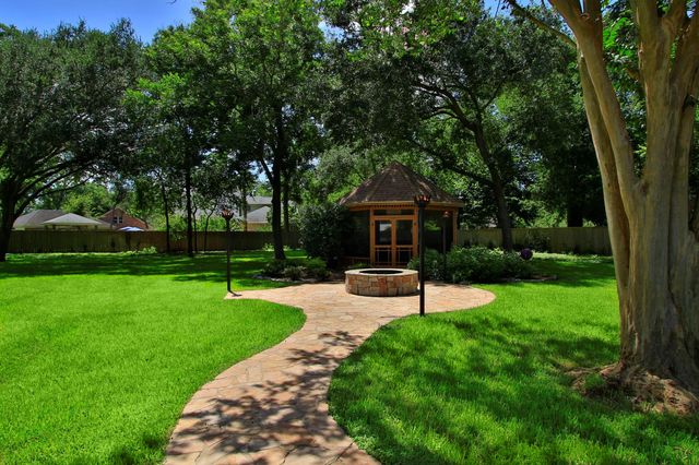 2407 Churchills Ferry, Richmond, TX 77406