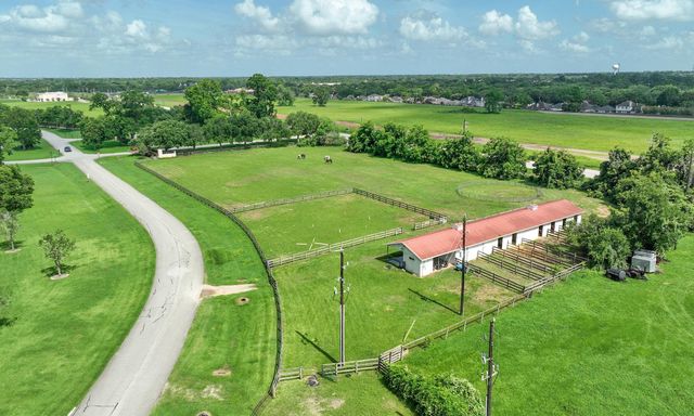 2407 Churchills Ferry, Richmond, TX 77406