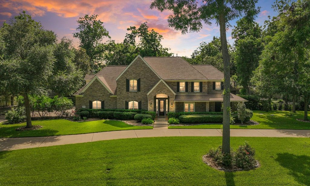 2407 Churchills Ferry, Richmond, TX 77406