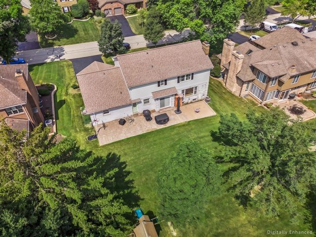 7553 Ridgewood Lane, Burr Ridge, IL 60527