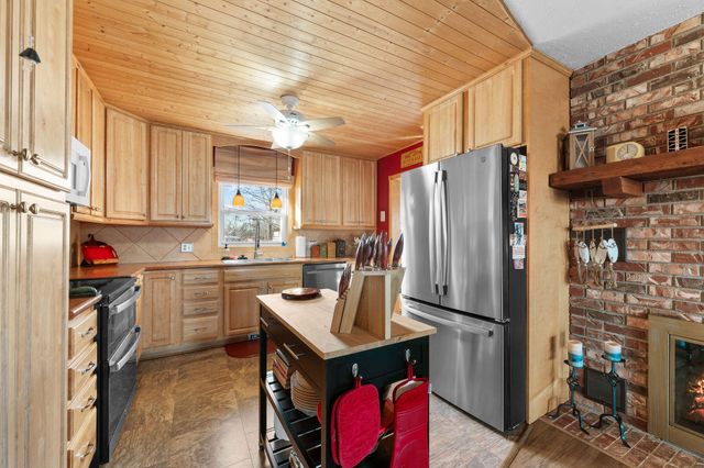 25620 Hillcrest Drive, Shell Knob, MO 65747