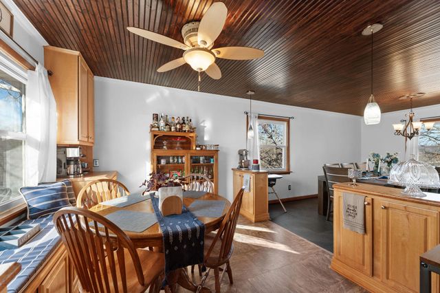 25620 Hillcrest Drive, Shell Knob, MO 65747