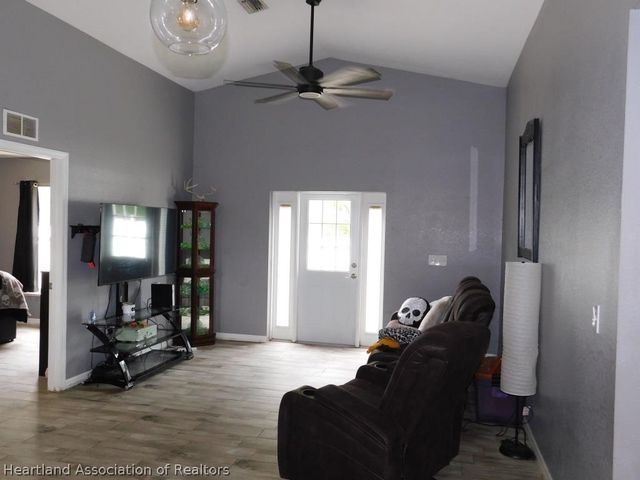 213 West Boulevard, Sebring, FL 33870