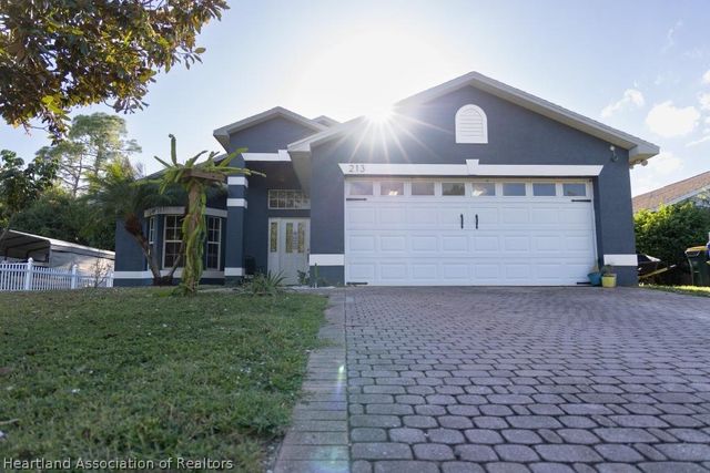 213 West Boulevard, Sebring, FL 33870