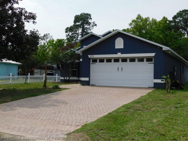 213 West Boulevard, Sebring, FL 33870
