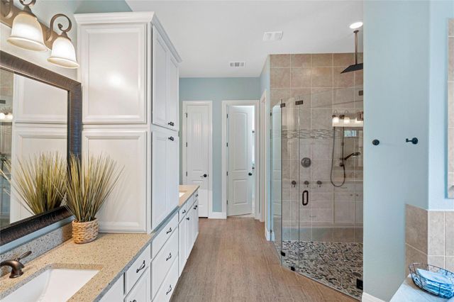 10113 Lavon BND, Austin, TX 78717