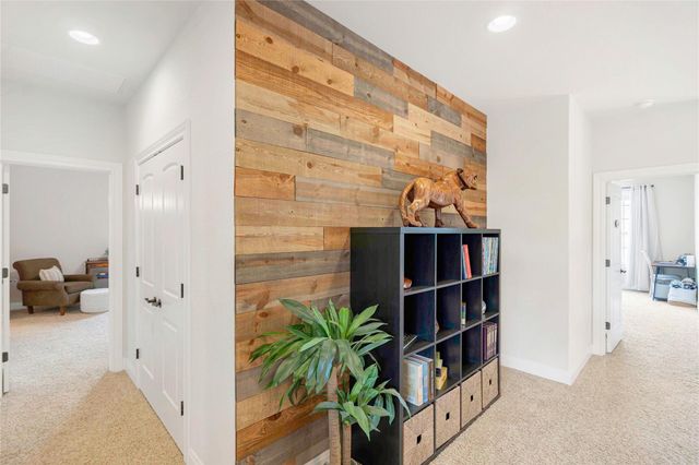 10113 Lavon BND, Austin, TX 78717