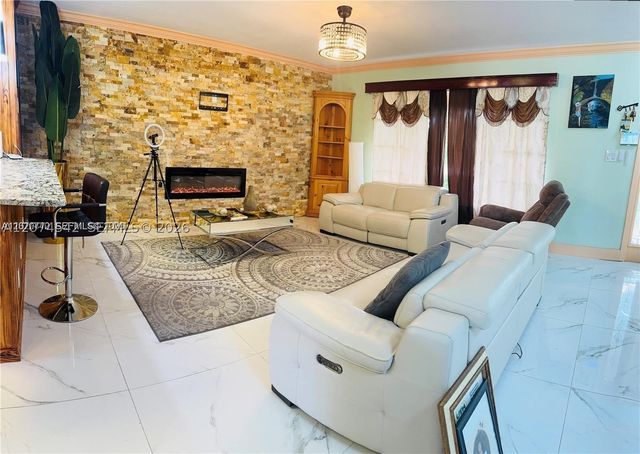 1230 NW 74th Ave 1230, Plantation, FL 33313