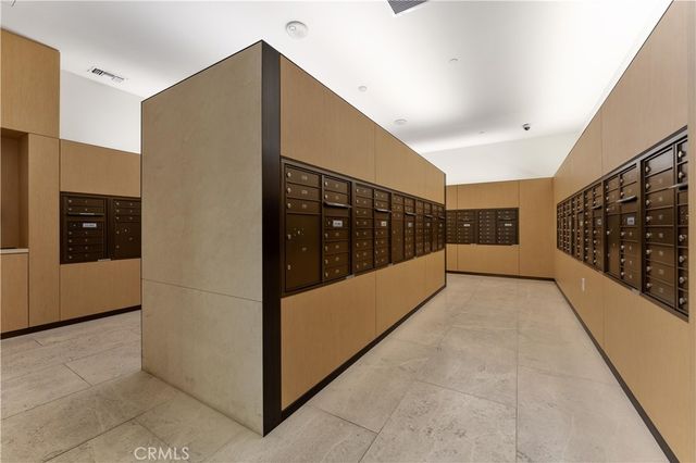 889 Francisco Street 3205, Los Angeles, CA 90017