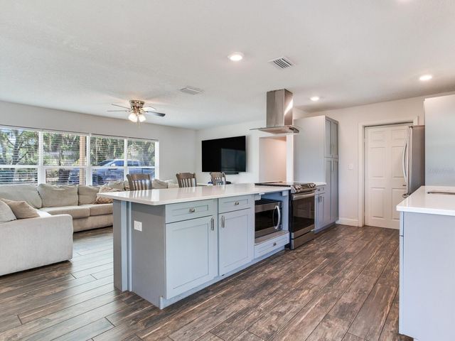 9819 ALLEN ROAD, Lithia, FL 33547