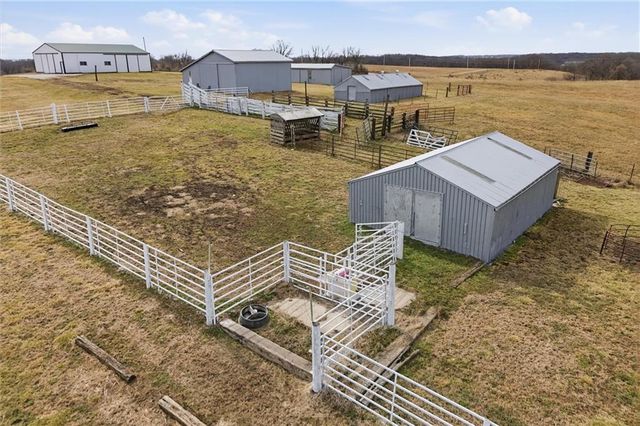 10625 Franklin Road, Richmond, MO 64085