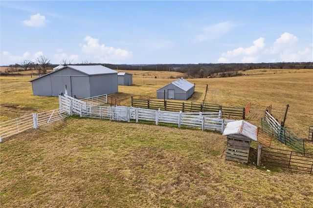 10625 Franklin Road, Richmond, MO 64085