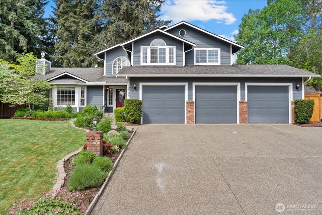 10706 219th Avenue Ct E, Buckley, WA 98321