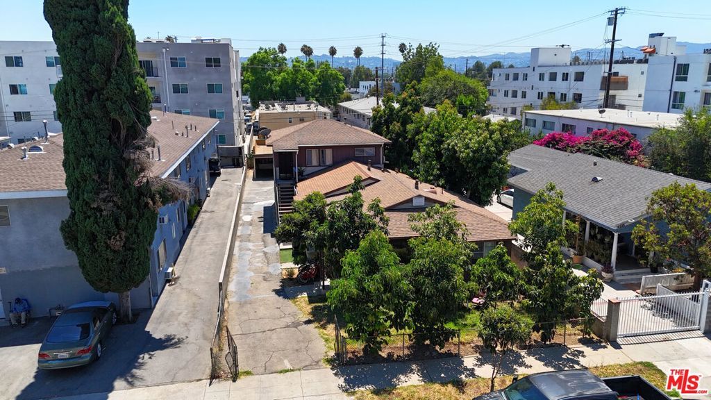 14830 Erwin Street, Los Angeles, CA 91411 — photo 4