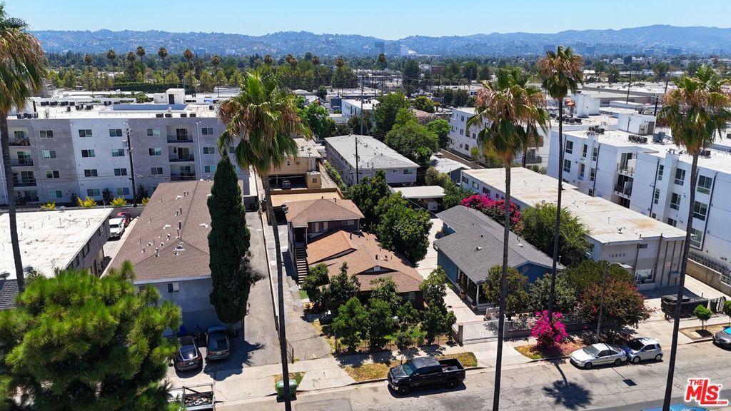 14830 Erwin Street, Los Angeles, CA 91411 — photo 5