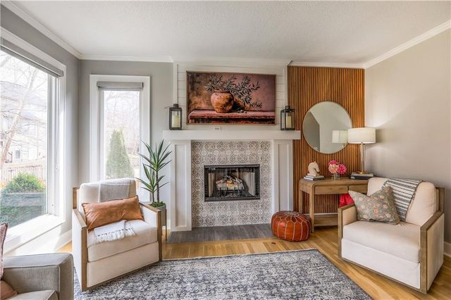 13113 Ballentine Street, Overland Park, KS 66213