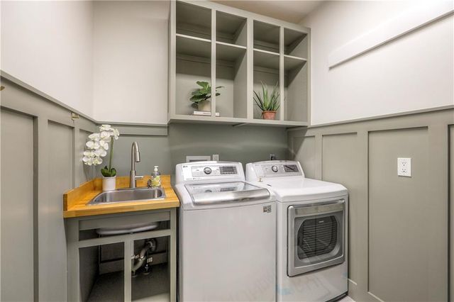 13113 Ballentine Street, Overland Park, KS 66213