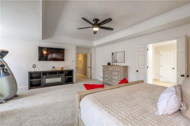 13113 Ballentine Street, Overland Park, KS 66213