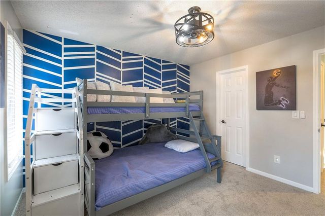 13113 Ballentine Street, Overland Park, KS 66213