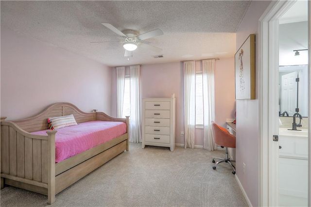 13113 Ballentine Street, Overland Park, KS 66213