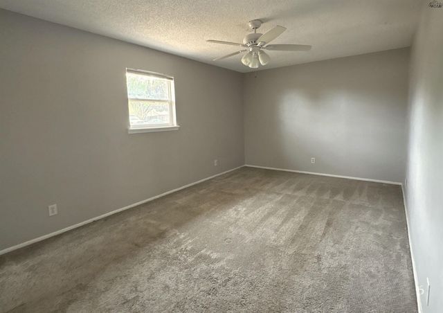1404 AMHERST STREET, Burkburnett, TX 76354