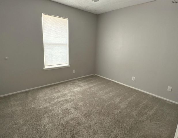 1404 AMHERST STREET, Burkburnett, TX 76354