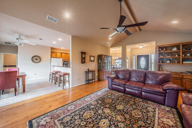 117 Wagon Wheel Circle, Leonard, TX 75452