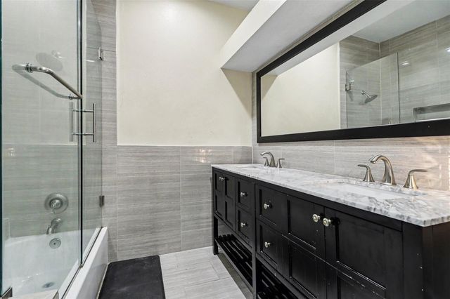 1740 SAINT TROPEZ COURT, Kissimmee, FL 34744