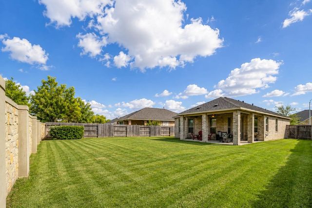 5914 Pedernales Bend Lane, Fulshear, TX 77441