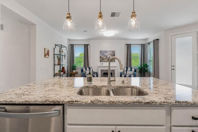 5914 Pedernales Bend Lane, Fulshear, TX 77441