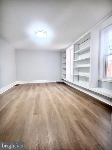 1602 E PASSYUNK AVE, Philadelphia, PA 19148