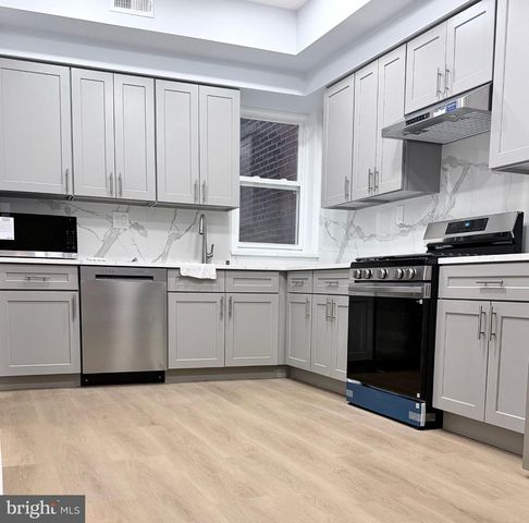 1602 E PASSYUNK AVE, Philadelphia, PA 19148