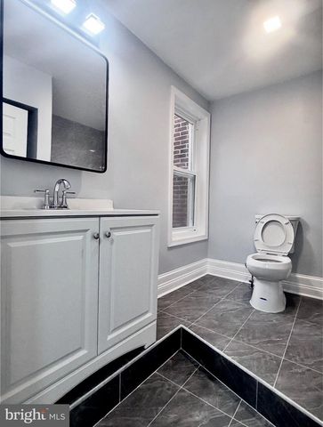 1602 E PASSYUNK AVE, Philadelphia, PA 19148