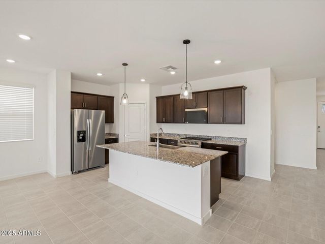 3343 N CAMDEN Drive, Florence, AZ 85132