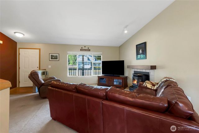 25320 153rd Street E, Buckley, WA 98321
