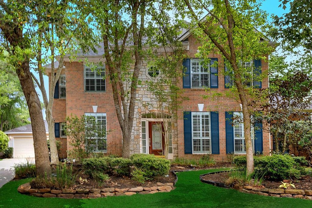 14 Heaven Tree, The Woodlands, TX 77382
