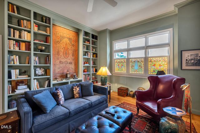 27425 Walker, Chapel Hill, NC 27517