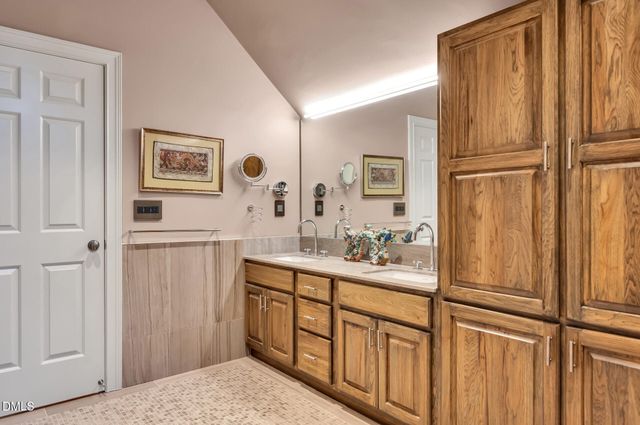 27425 Walker, Chapel Hill, NC 27517