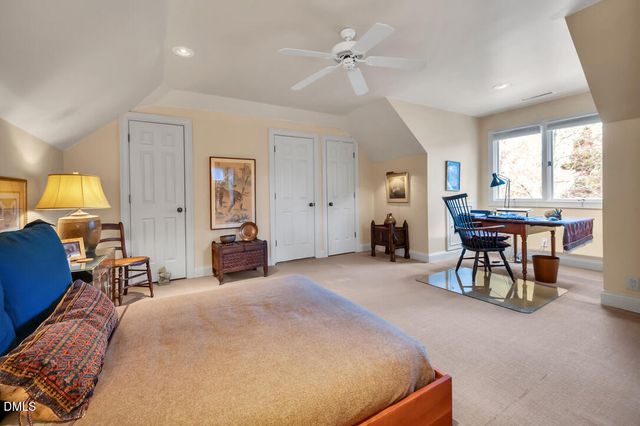 27425 Walker, Chapel Hill, NC 27517