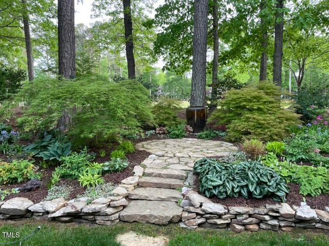 27425 Walker, Chapel Hill, NC 27517